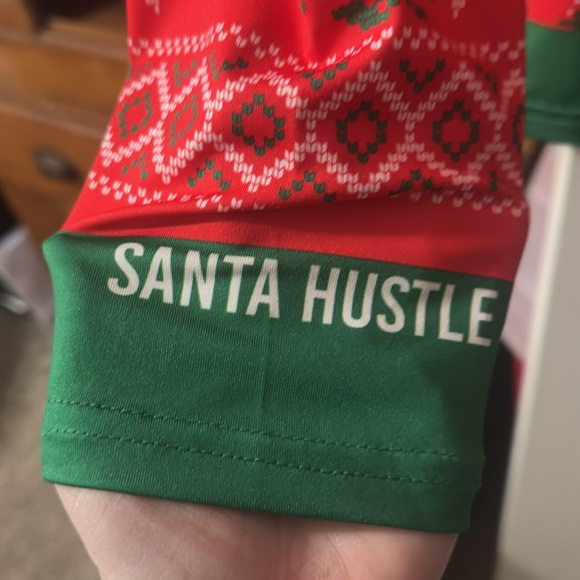 Santa hustle performances wear top - Picture 4 of 5